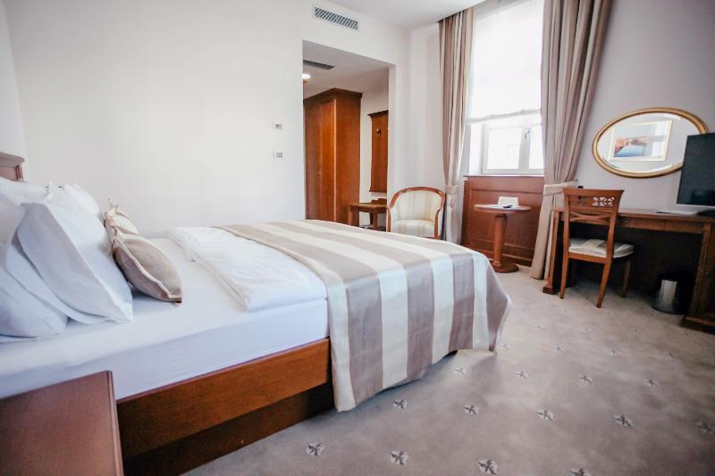 Hotel Stara Lika Gospić Kültér fotó